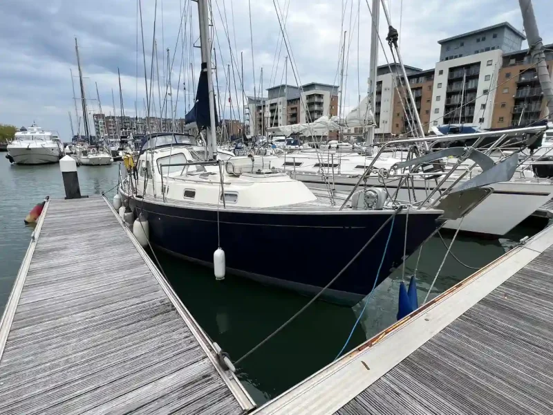 1995 Vancouver 34 Pilot